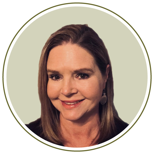 Leslie Fehlinger Headshot Photo